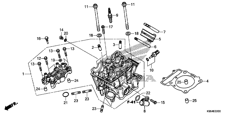 CYLINDER HEAD